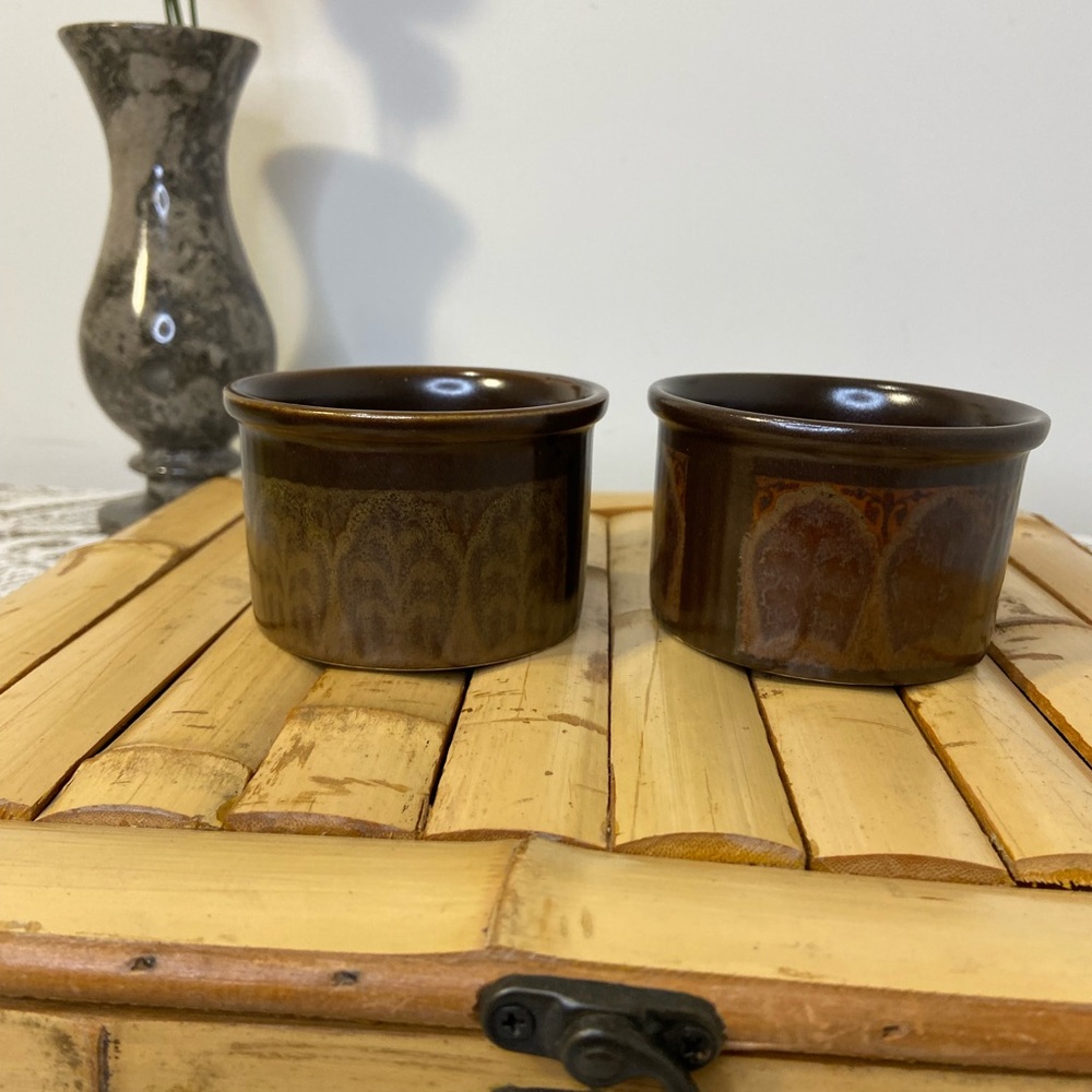 Set of 2 Ramekins by Royal Doulton, Marbella Pattern - Picture 1 of 6